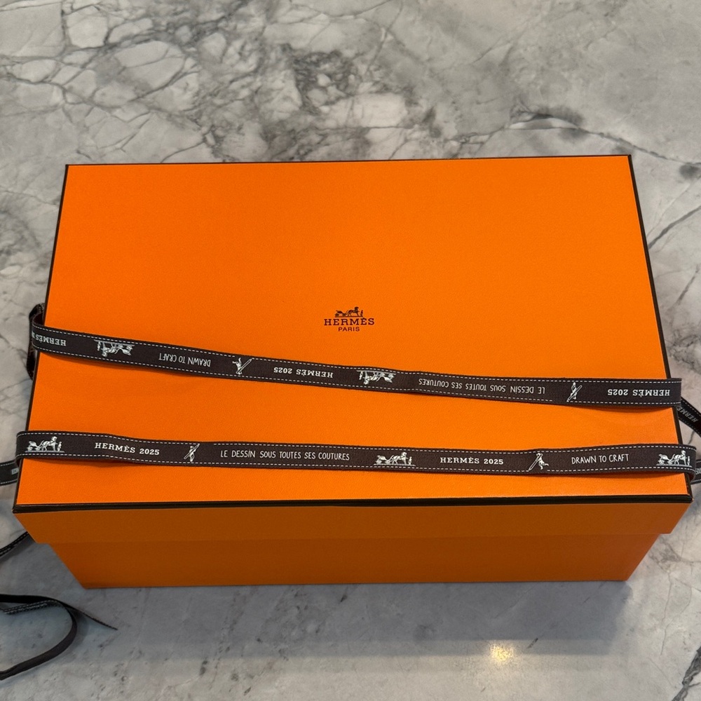 Hermes Gift Box w branded ribbon. All new!